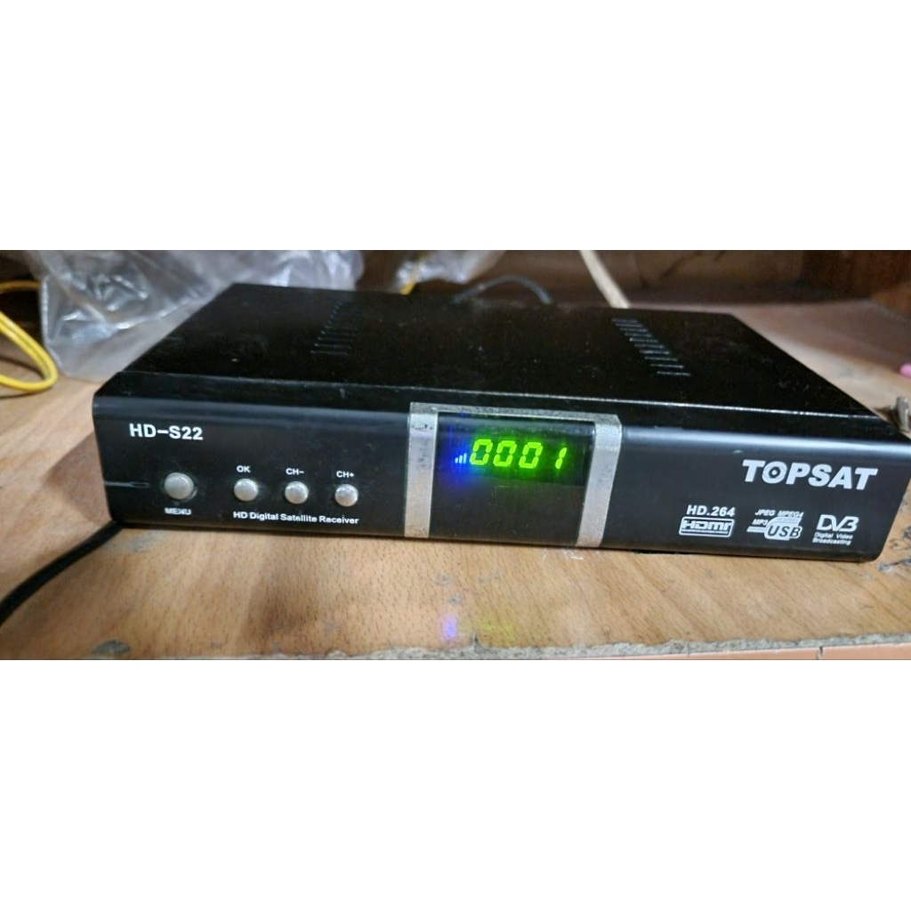 Đầu thu chảo vệ tinh TOPSAT HD-S22 FULL HD DV3 T2 H.264 MPEG-4/AVC màu đen đầu nhỏ củ sài tốt,đủ đài