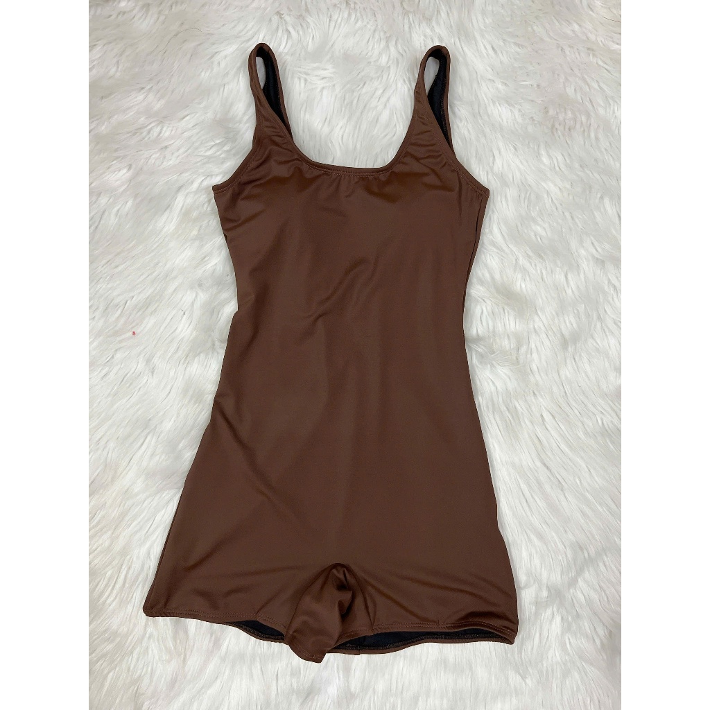 [ĐỒ BƠI CAO CẤP] Bikini, áo bơi liền mảnh khoét lưng chữ V FORM SHORT màu đen sành điệu | BigBuy360 - bigbuy360.vn