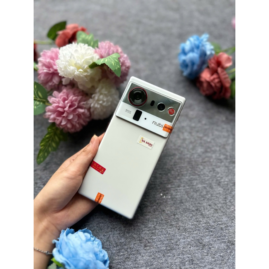 Nubia Z80 Ultra 5G (Snapdragon 8 Elite Gen 5)