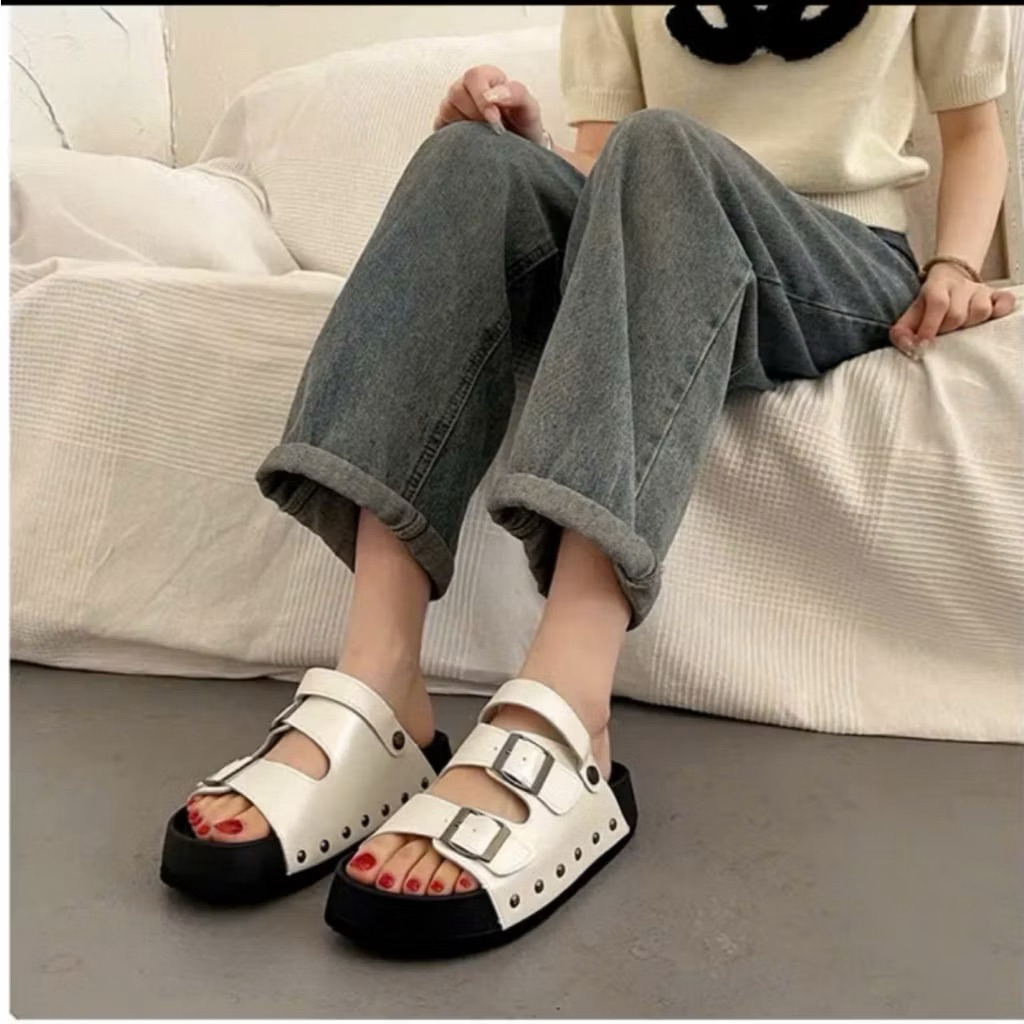 Dép sandal nữ đế cao 4-5cm 2 Khuy quai hậu Chốt Đinh cao cấp | BigBuy360 - bigbuy360.vn