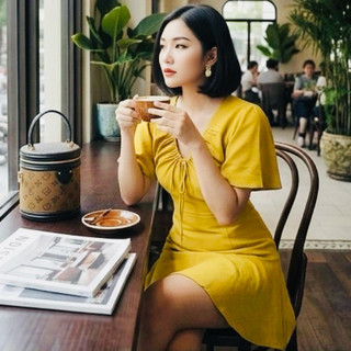 Đầm vàng đuôi cá cổ rút, váy dạo phố (kèm hình thật)