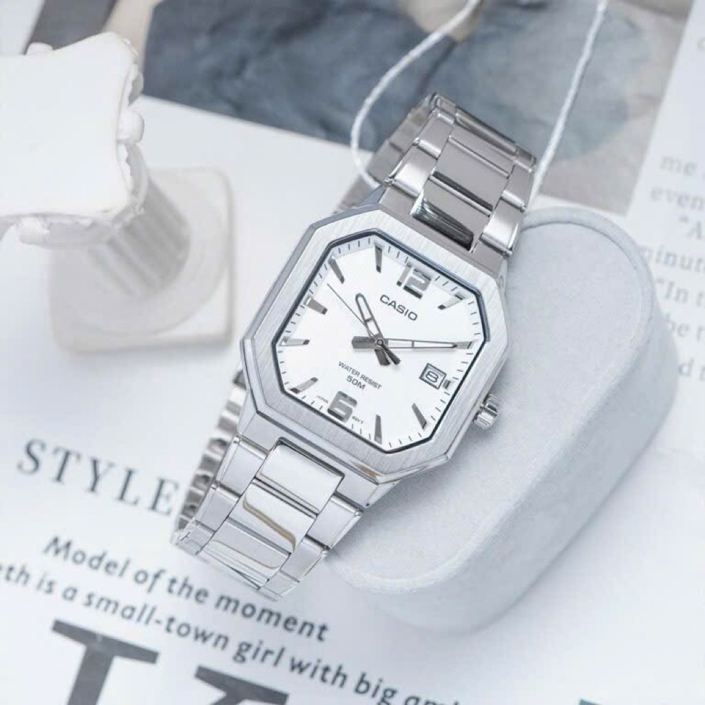 Casio MTP-B195D-7A Nam Dây Thép Không Gỉ – Mặt Vuông Tank Form – Kính Khoáng – Chống Nước 5ATM