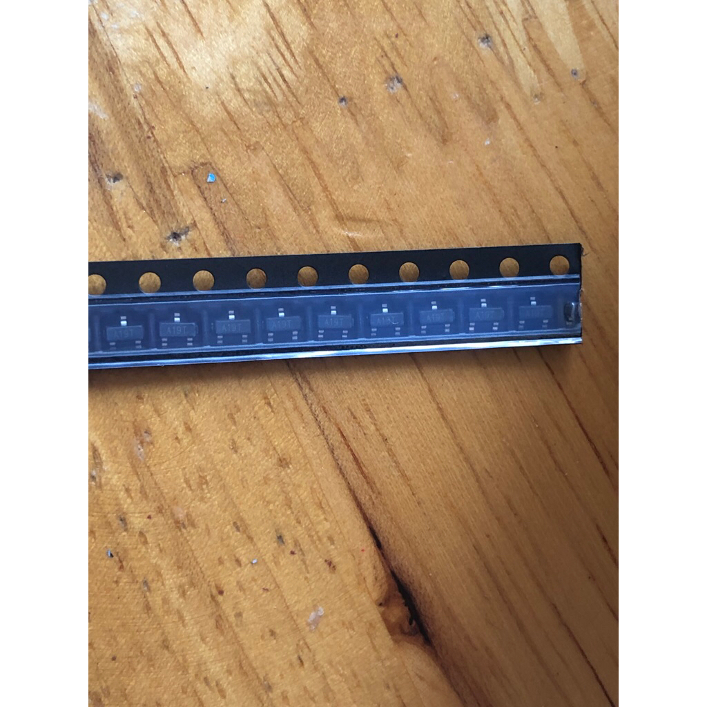 (1 con)Mosfet kênh P A19T A19 AO3401 -30V -4.2A