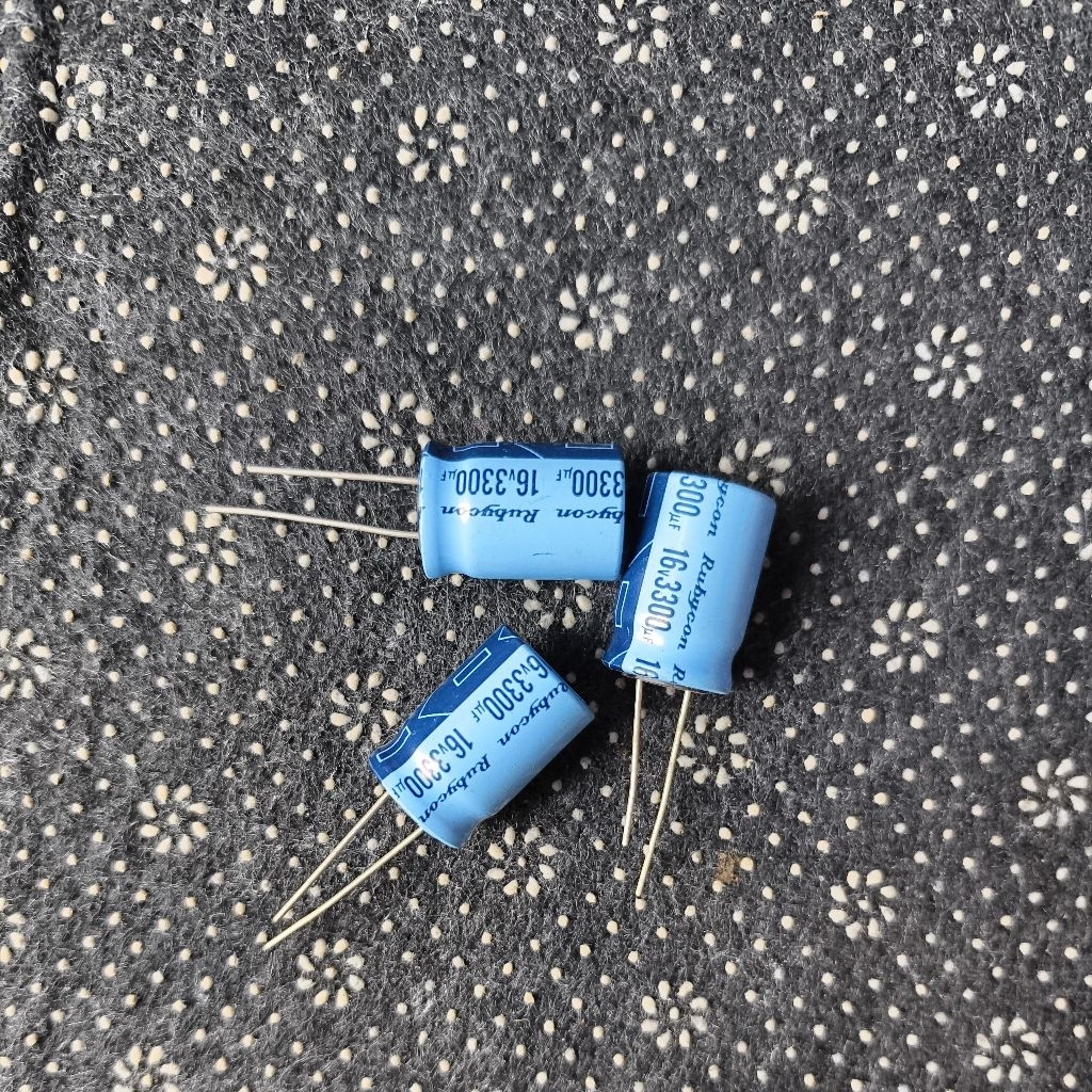 Tụ Rubycon CEW 3300uf 16v