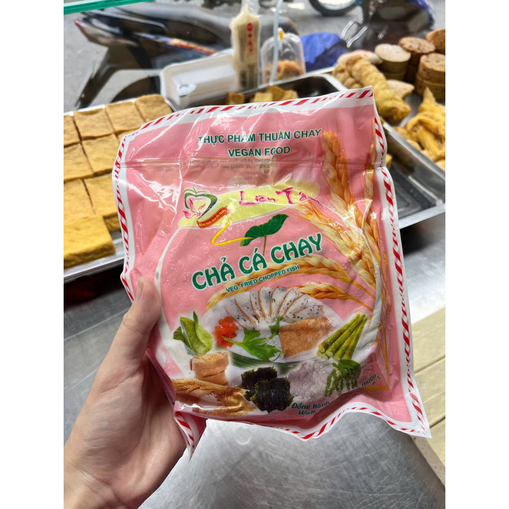 Chả cá chay (thuần chay) hàng đông lạnh nên chỉ giao hoả tốc