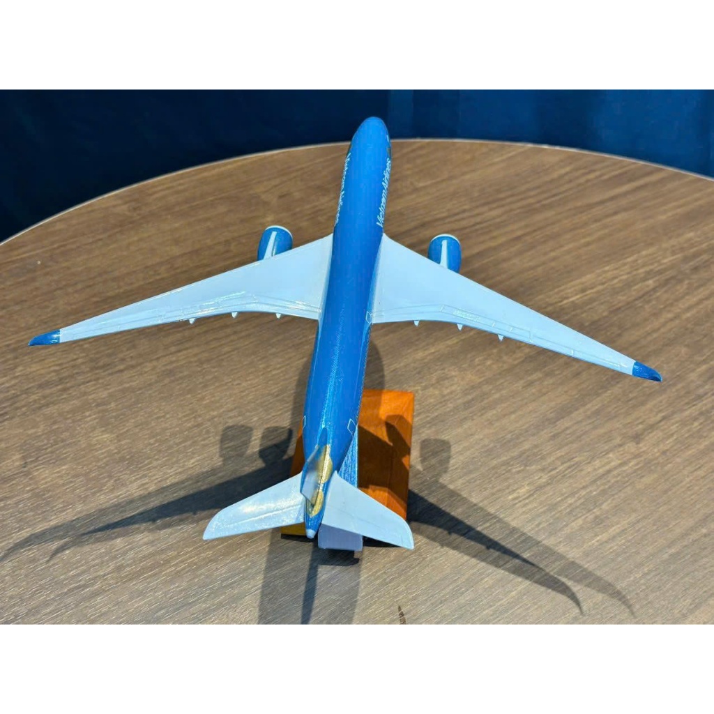 Mô Hình Máy Bay Kim Loại Sơn Tĩnh Điện Loại Đẹp  A.i.r.b.u.s A350 VNA