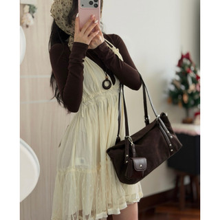 Đầm hở lưng cổ buộc dây eo dâ rút