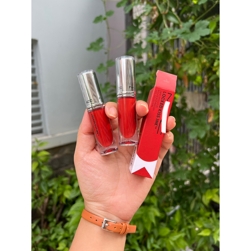 Son kem lỳ 95 Locked kiss ink 24h full size full box