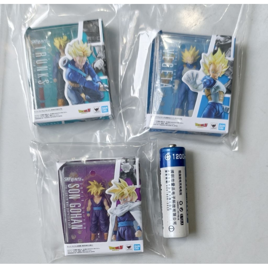 Dragon Ball Shf mini Son Gohan,Trunks, Vegeta,... new