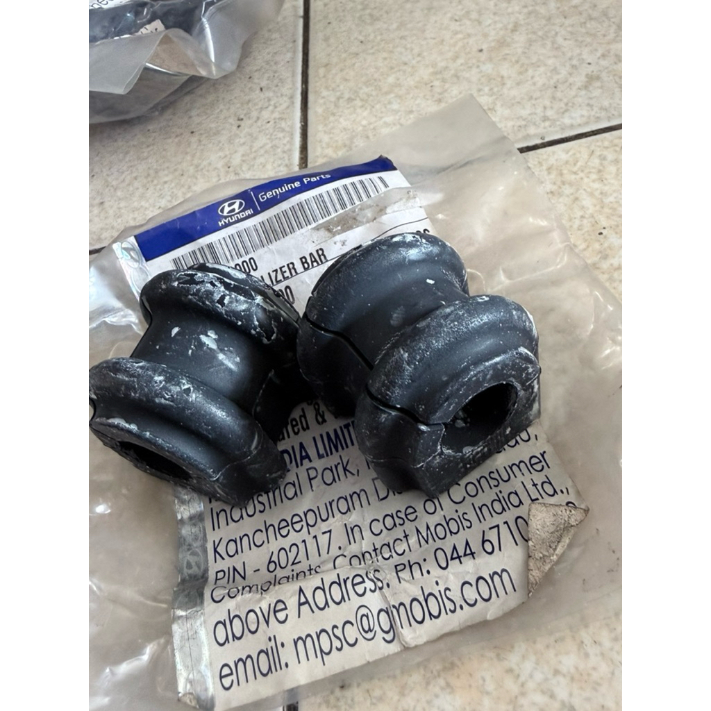 Cao su cân bằng Huyndai Grand I10/I10 2014-2022 Chính hãng