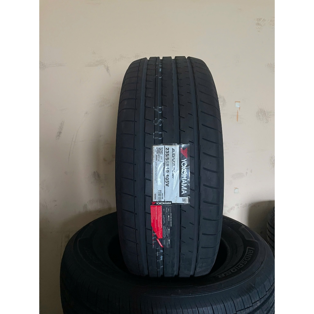Lốp Yoko 235/55R19 Nhật Bản date 2026; Lốp xe Santafe