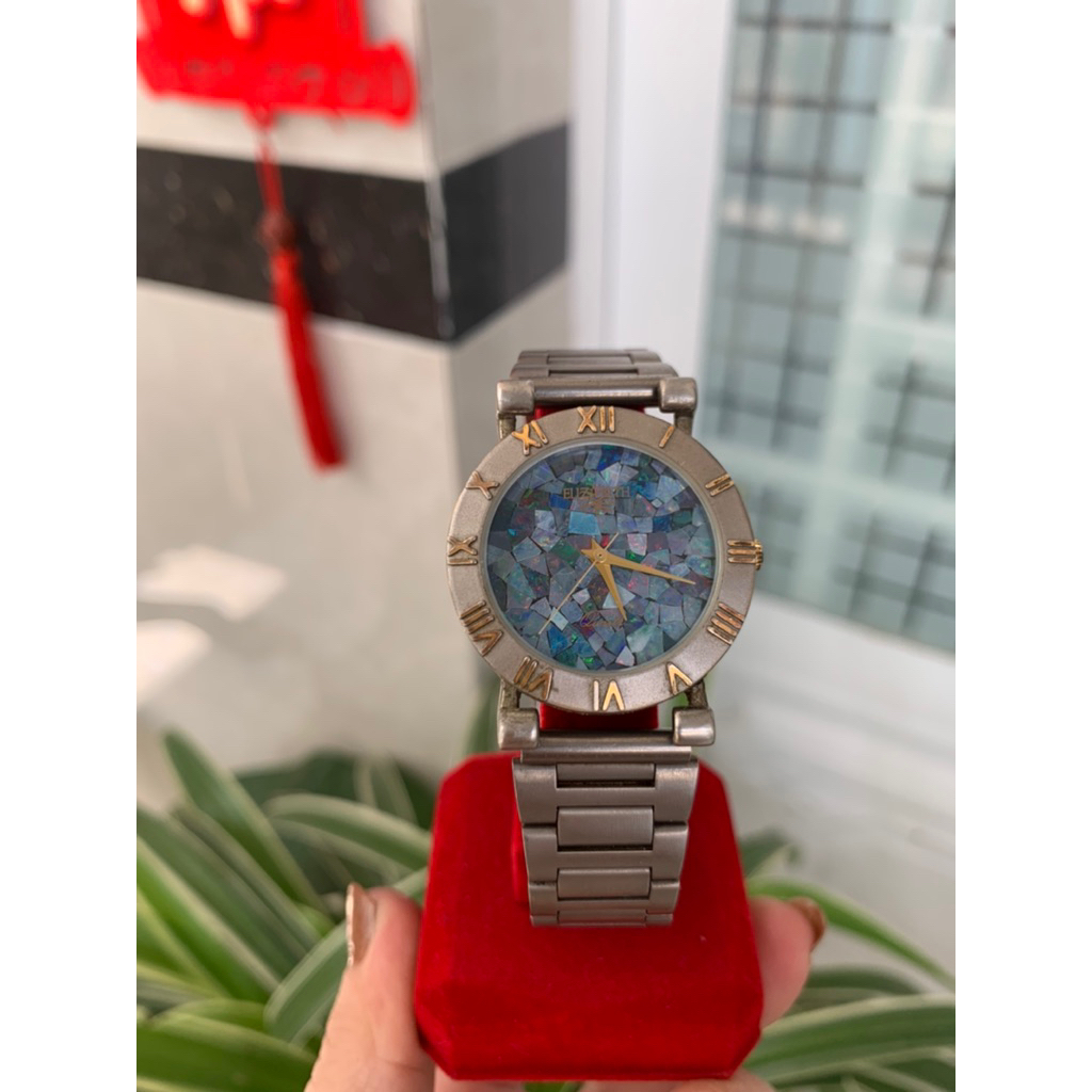 Đồng hồ Titan đá Opal ELIZABETH