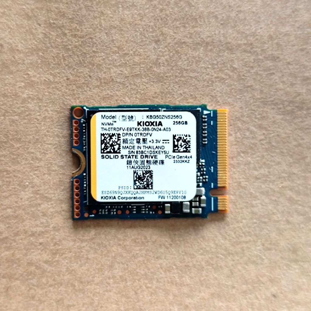 SSD NVME KIOXIA 256GB 2230 GEN 4 như mới sk 100% cài sẵn win