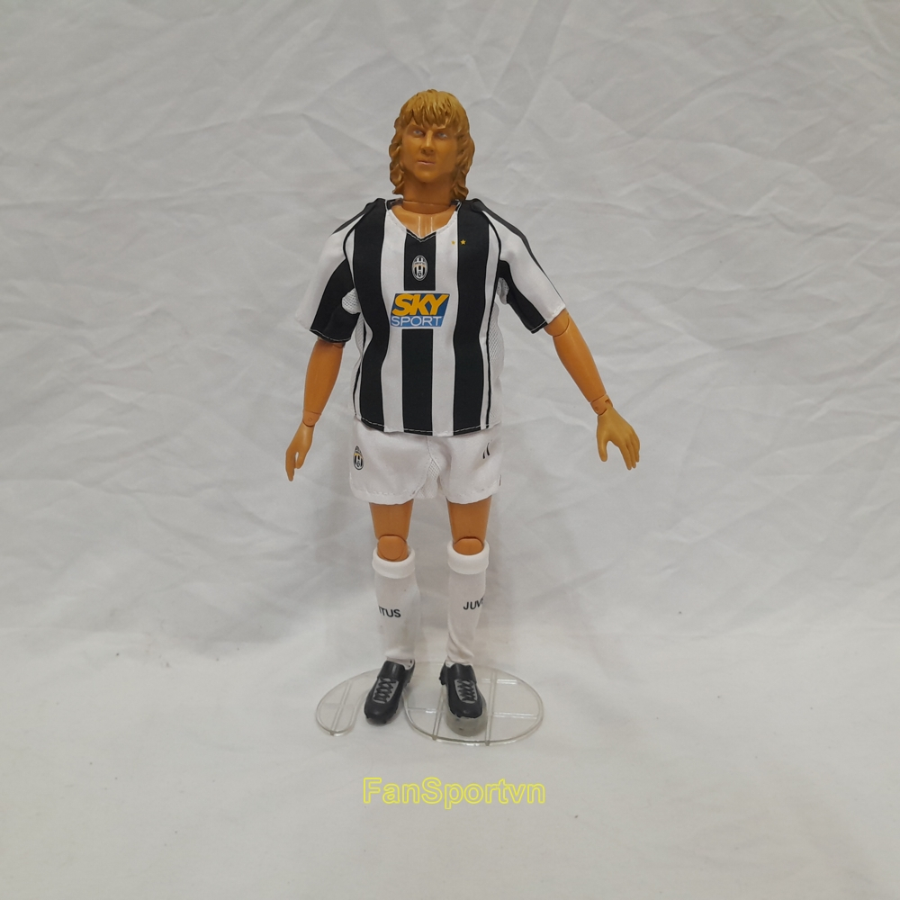 Mô hình tượng cầu thủ bóng đá Pavel Nedved Juventus 2004 2005 home Kick-O-Mania figures box corinthi