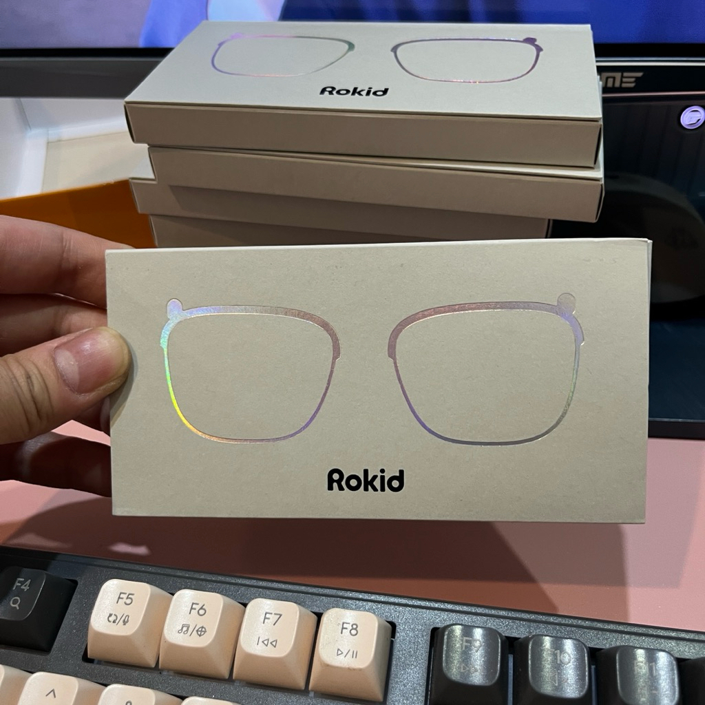 Rokid Glasses RV101 AI AR tròng kính nam châm thay kính cận | BigBuy360 - bigbuy360.vn