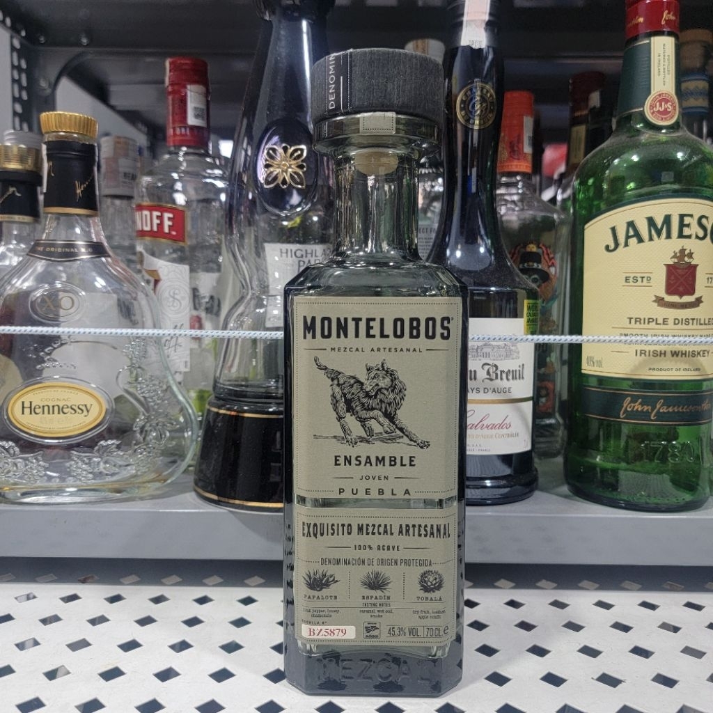 vỏ chai decor MEZCAL MONTELOBOS PECHUGA xuất xứ mexico