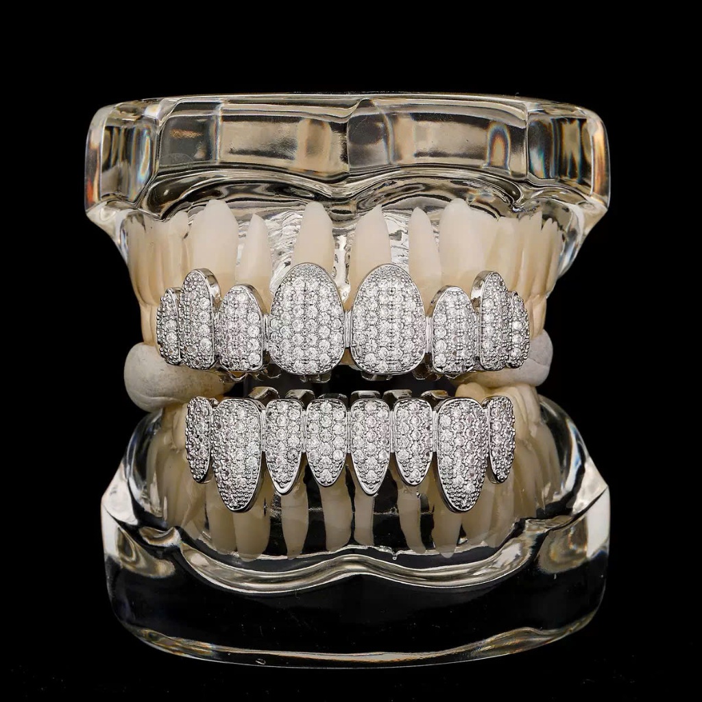 Grillz - Bộ Trang Sức 2 Hàm Đính Đá Cao Cấp