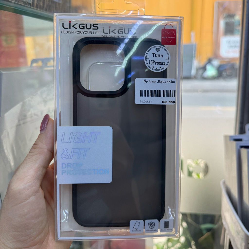 Ốp lưng iPhone 15 Pro Max likgus nhám
