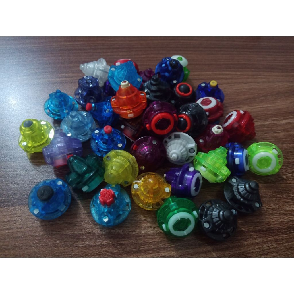 lẻ đế con quay beyblade chính hãng takara tomy(đã qua sử dụng)