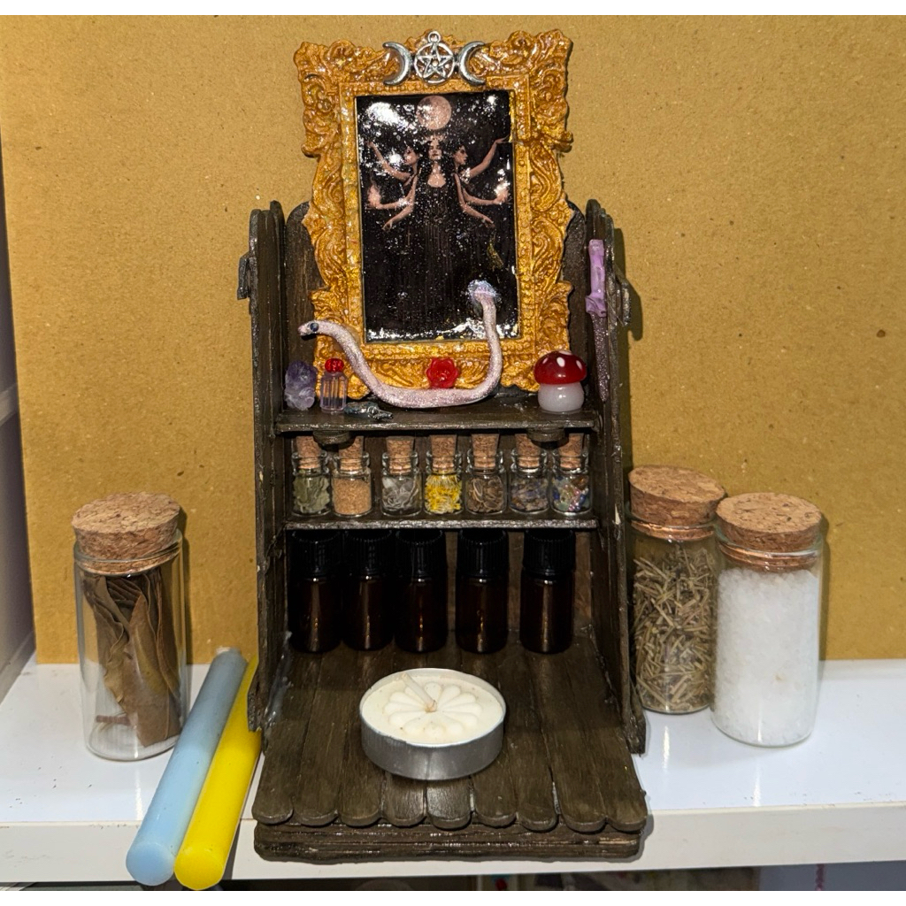 witchcraft Mô hình bàn Altar Phù Thủy nữ thần HEKATE