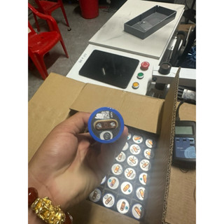 33140 mới 100% kèm khung