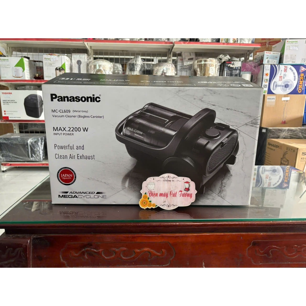 Máy hút bụi dạng hộp Panasonic MC-CL609HN49 công suất 2200w, nhập khẩu Malaysia - Hàng trưng bày