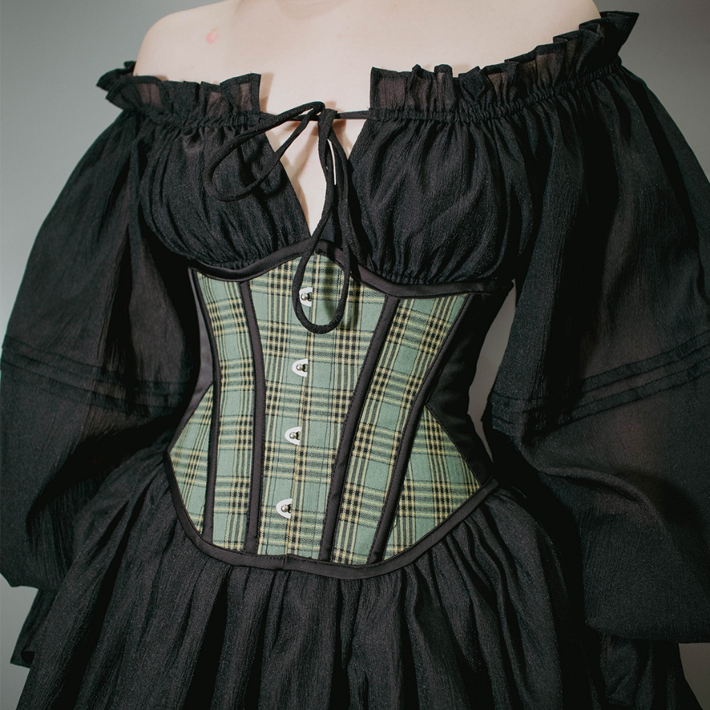 Létitia - Tictac Moss Underbust Corset ft Windie Dress (áo Corset dáng Underbust)