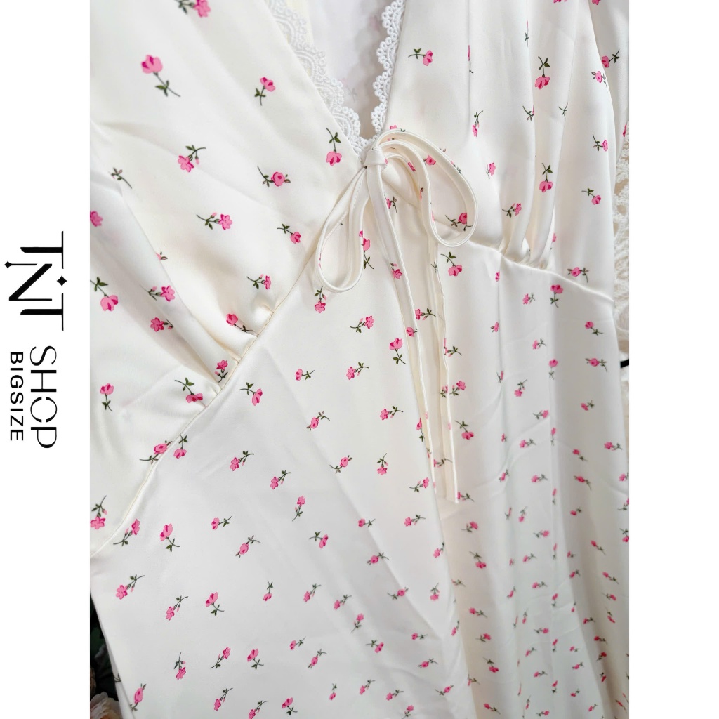ĐẦM LỤA TAY PHỒNG BIGSIZE PHỐI REN CỔ V THẮT DÂY DÁNG DÀI[TNT SHOP BIGSIZE 60KG 90KG] | BigBuy360 - bigbuy360.vn