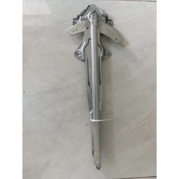 Compa lên kính Toyota Vios, Inova, Fortuner, Hilux 2017-2021