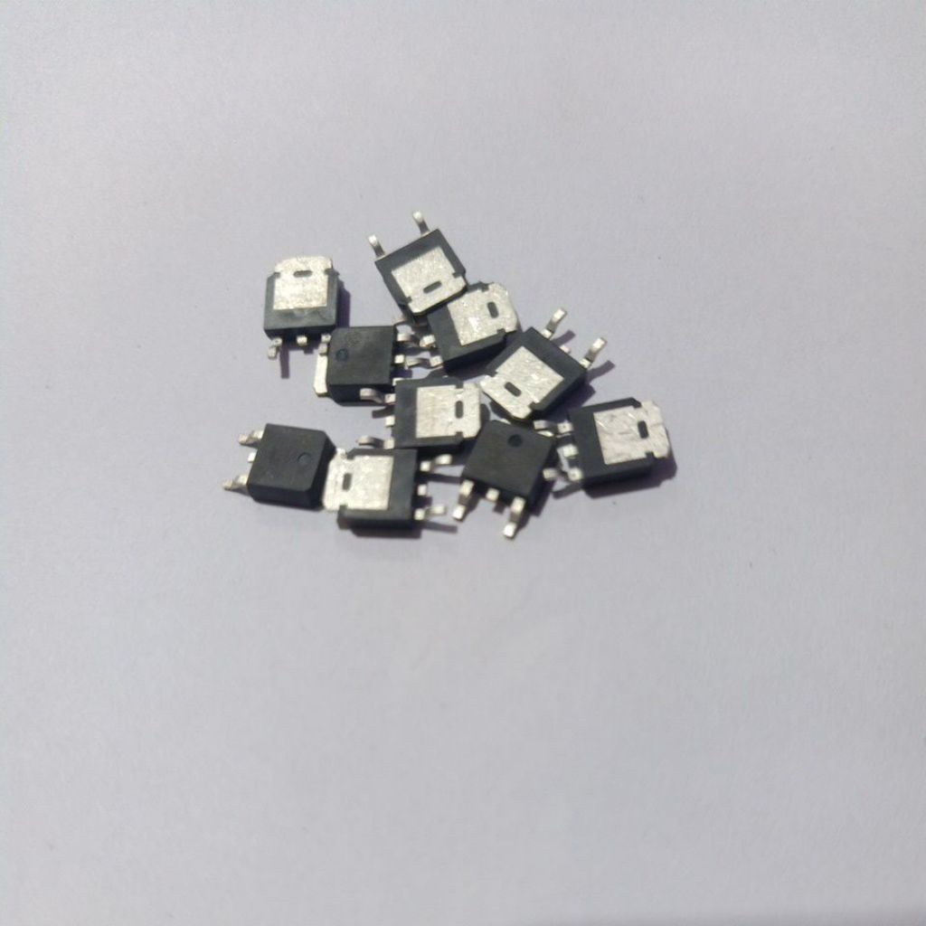 10 con ic ổn áp 78M12