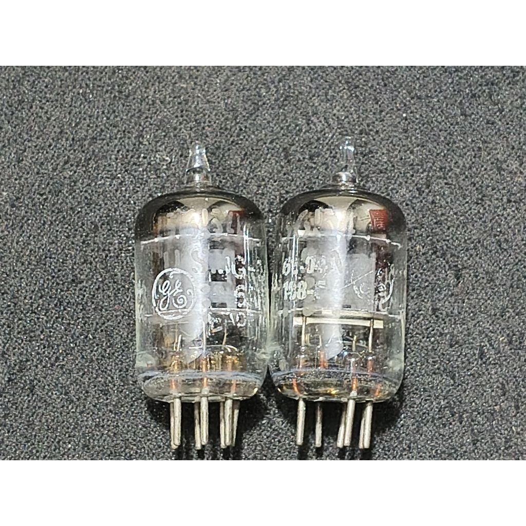 Bóng đèn điện tử 5654 / 6AK5 Tube ( 1 cặp 2 bóng)