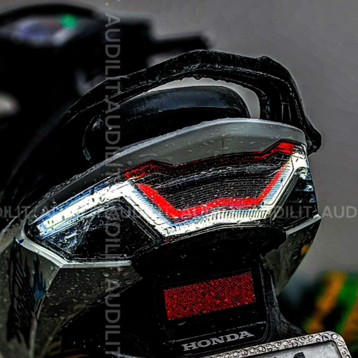 Hậu audi Fuled A7 chữ U Lắp đặt như Zin BẢO HÀNH 8 THÁNG