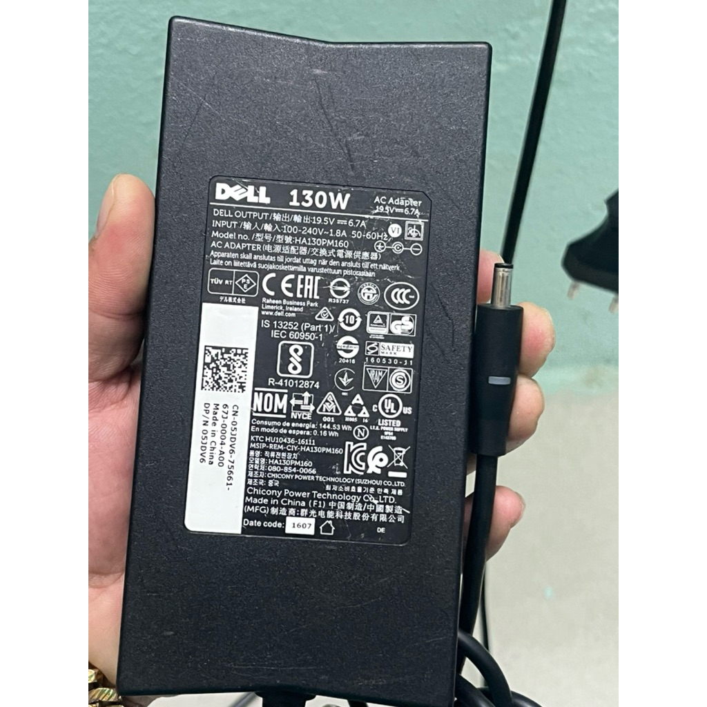 Bán sạc laptop Gaming DELL 130W , chân kim bé  hàng cũ, zin theo máy