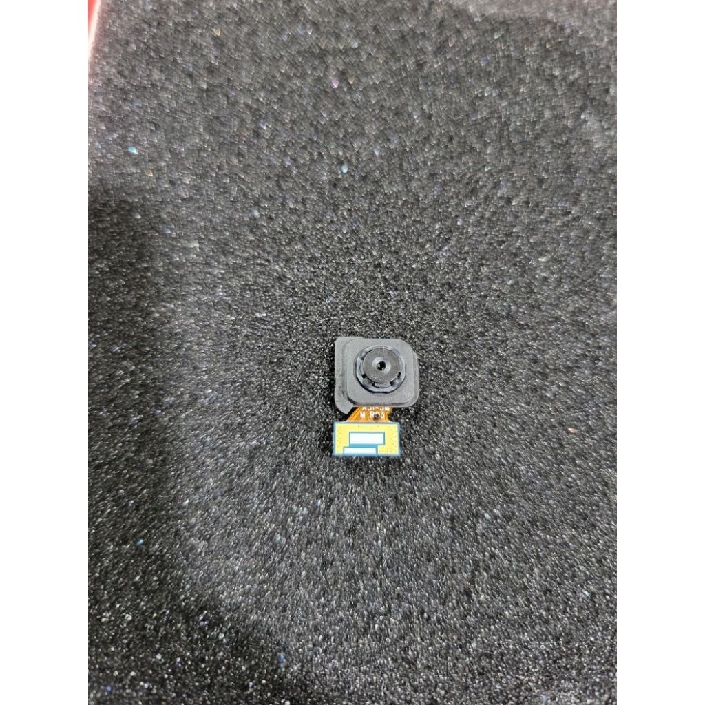 Camera trước Samsung A31 tháo máy
