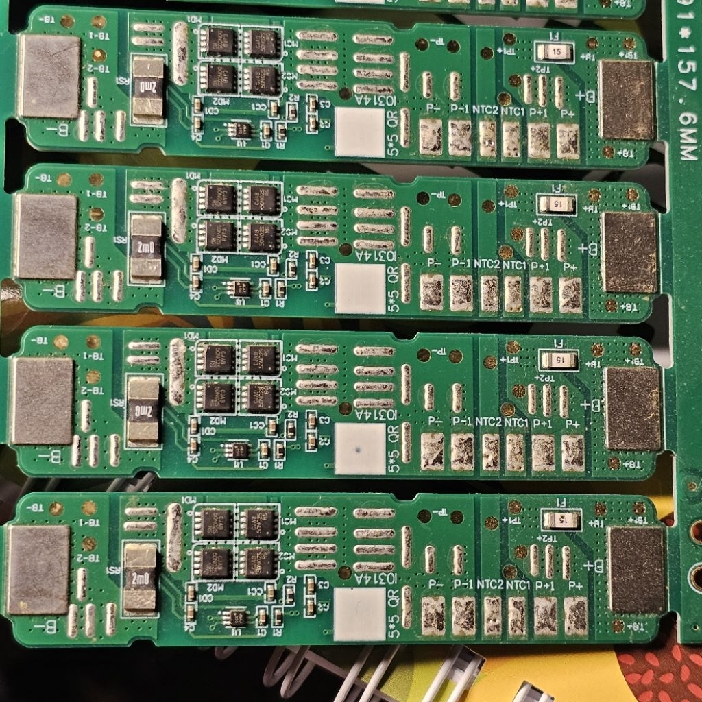 MẠCH QUẢN LÝ PIN JBL FLIP 7