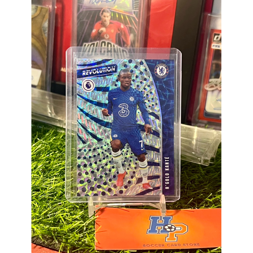 Thẻ bóng đá Ngolo Kante /30 Panini Revolution EPL 2021/22