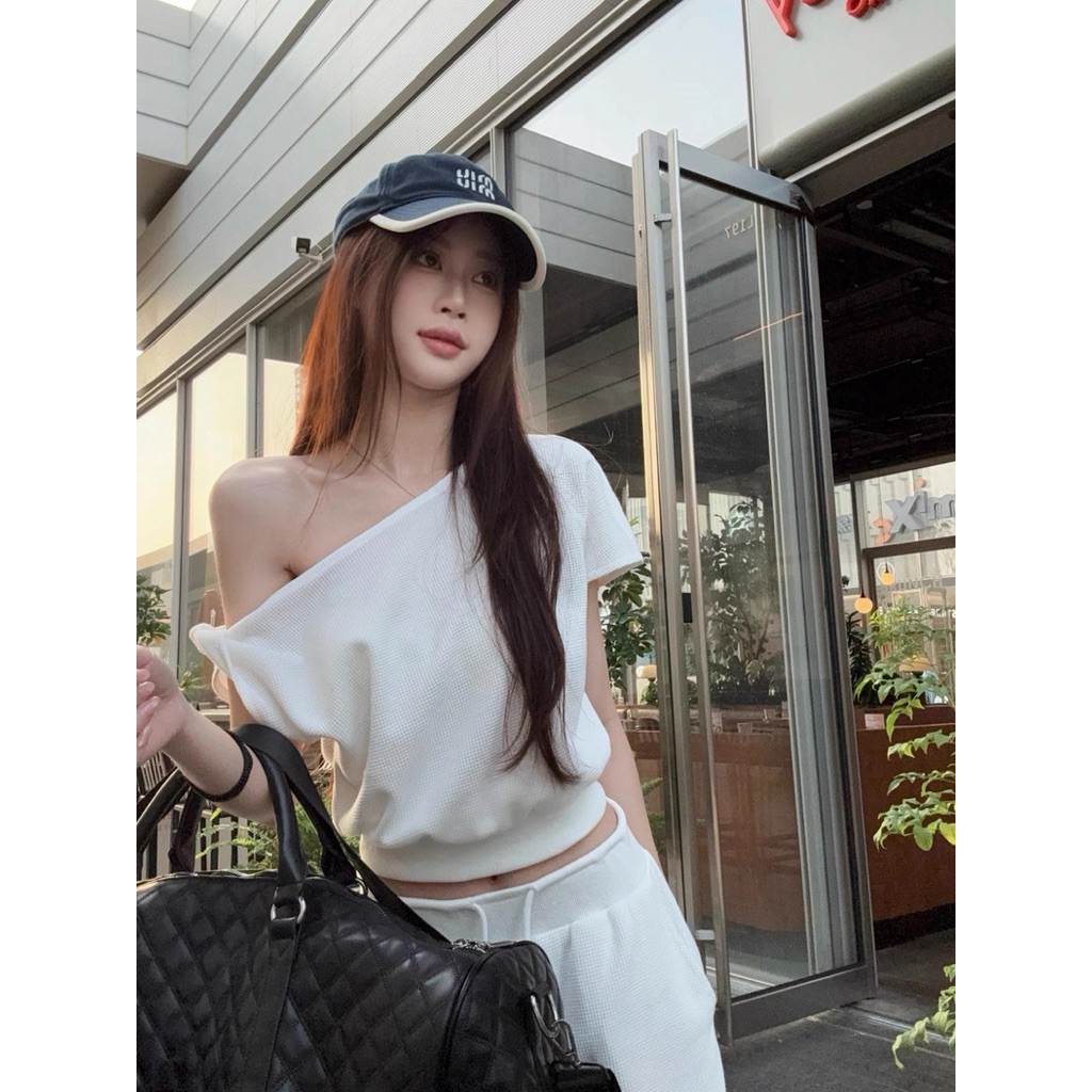 Set áo lệch vai phối quần dài dây rút TABISHOP Set đồ nữ sang chảnh mặc hè du lịch đi chơi(301) | BigBuy360 - bigbuy360.vn