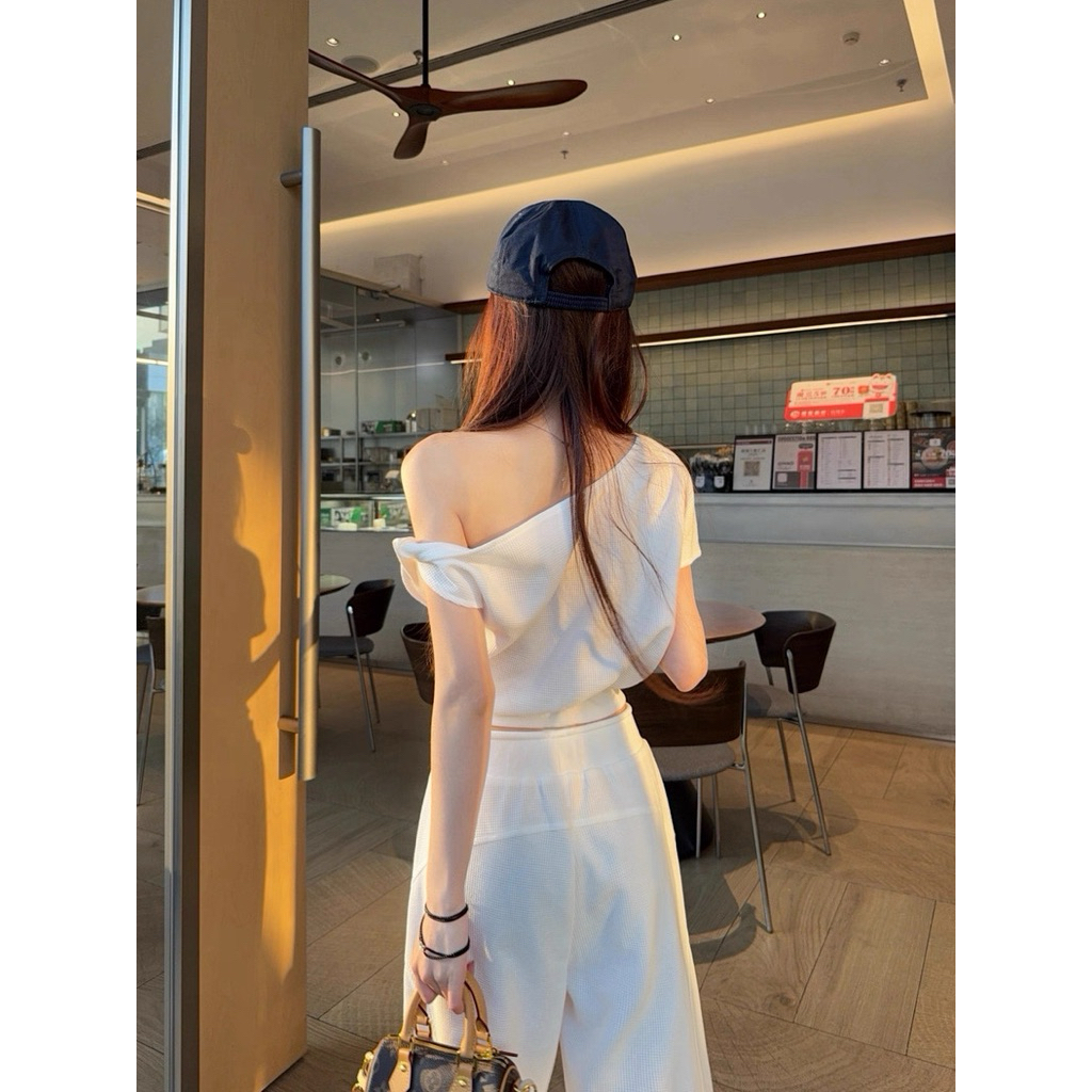 Set áo lệch vai phối quần dài dây rút TABISHOP Set đồ nữ sang chảnh mặc hè du lịch đi chơi(301) | BigBuy360 - bigbuy360.vn