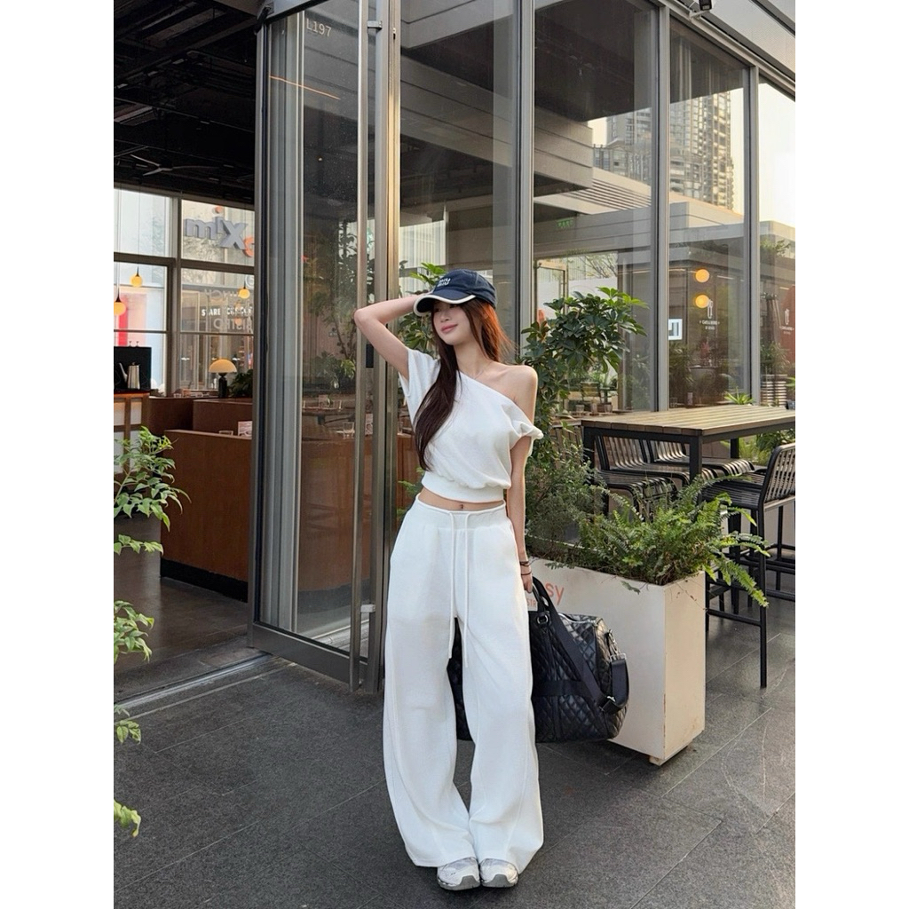 Set áo lệch vai phối quần dài dây rút TABISHOP Set đồ nữ sang chảnh mặc hè du lịch đi chơi(301) | BigBuy360 - bigbuy360.vn