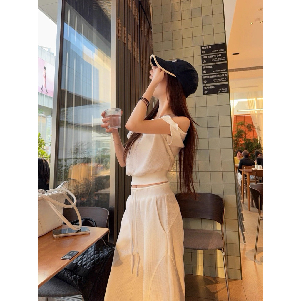 Set áo lệch vai phối quần dài dây rút TABISHOP Set đồ nữ sang chảnh mặc hè du lịch đi chơi(301) | BigBuy360 - bigbuy360.vn