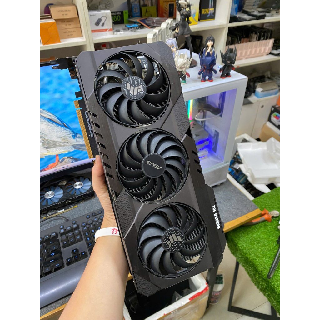 VGA ASUS  RX 6700XT TUF 12GB