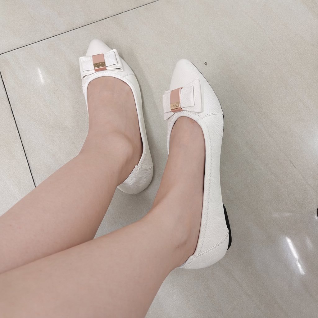 GIÀY BÚP BÊ DA MIUMIU MŨI NHỌN