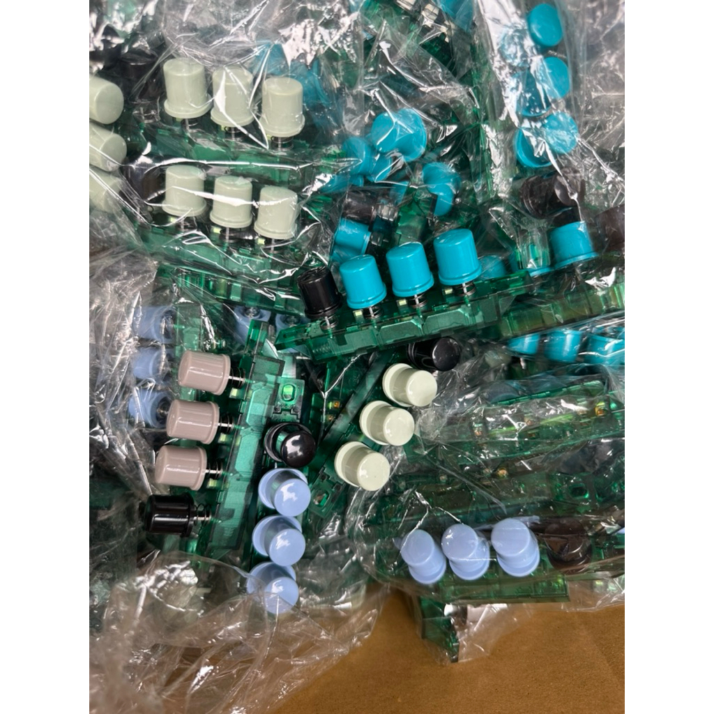 [Chính Hãng] Công tắc quạt 4 nút nhấn kiểu tròn,B1216,B1616,L1338,L1638,..