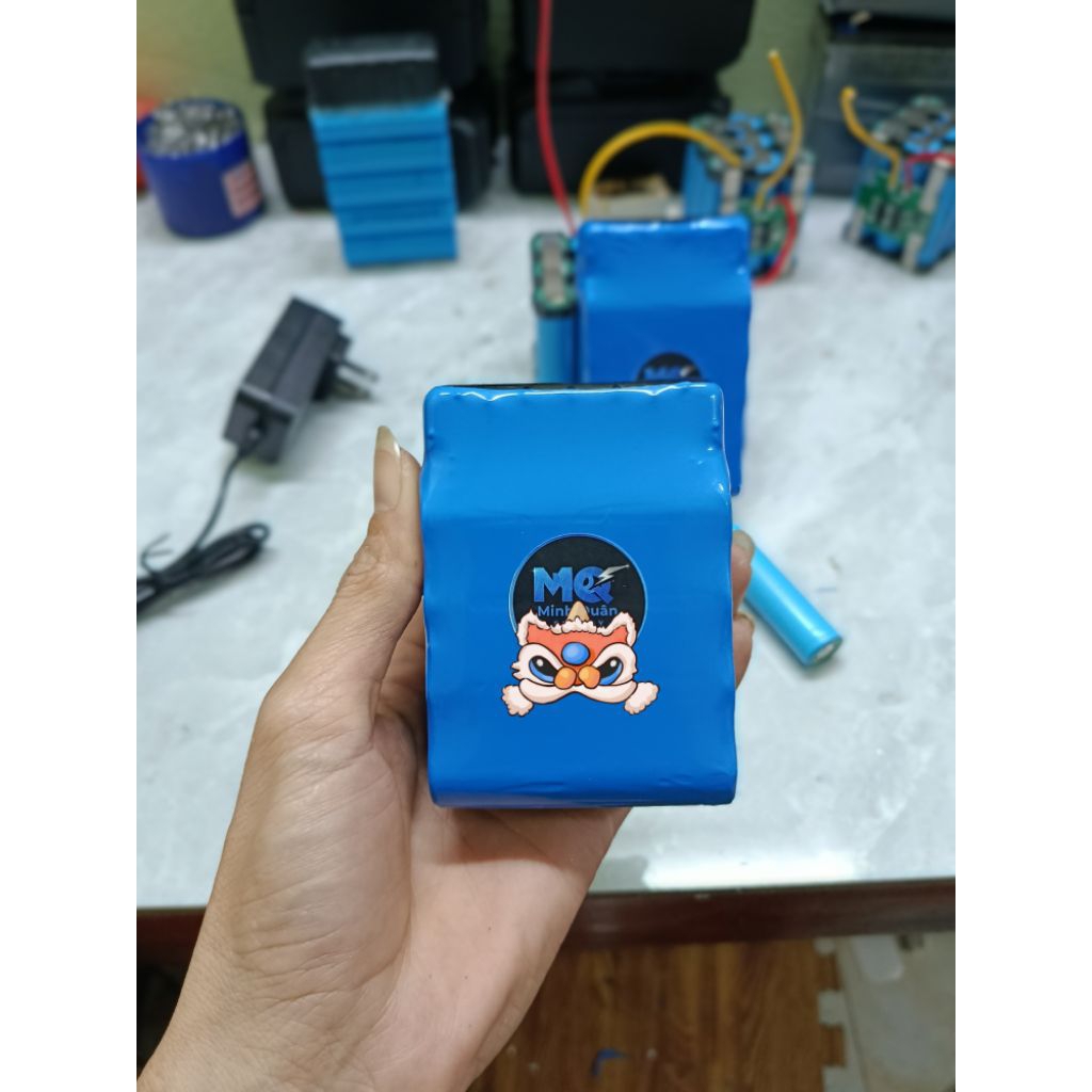 Pin áo điều hòa 12v lõi EvE 26v dung lượng cao