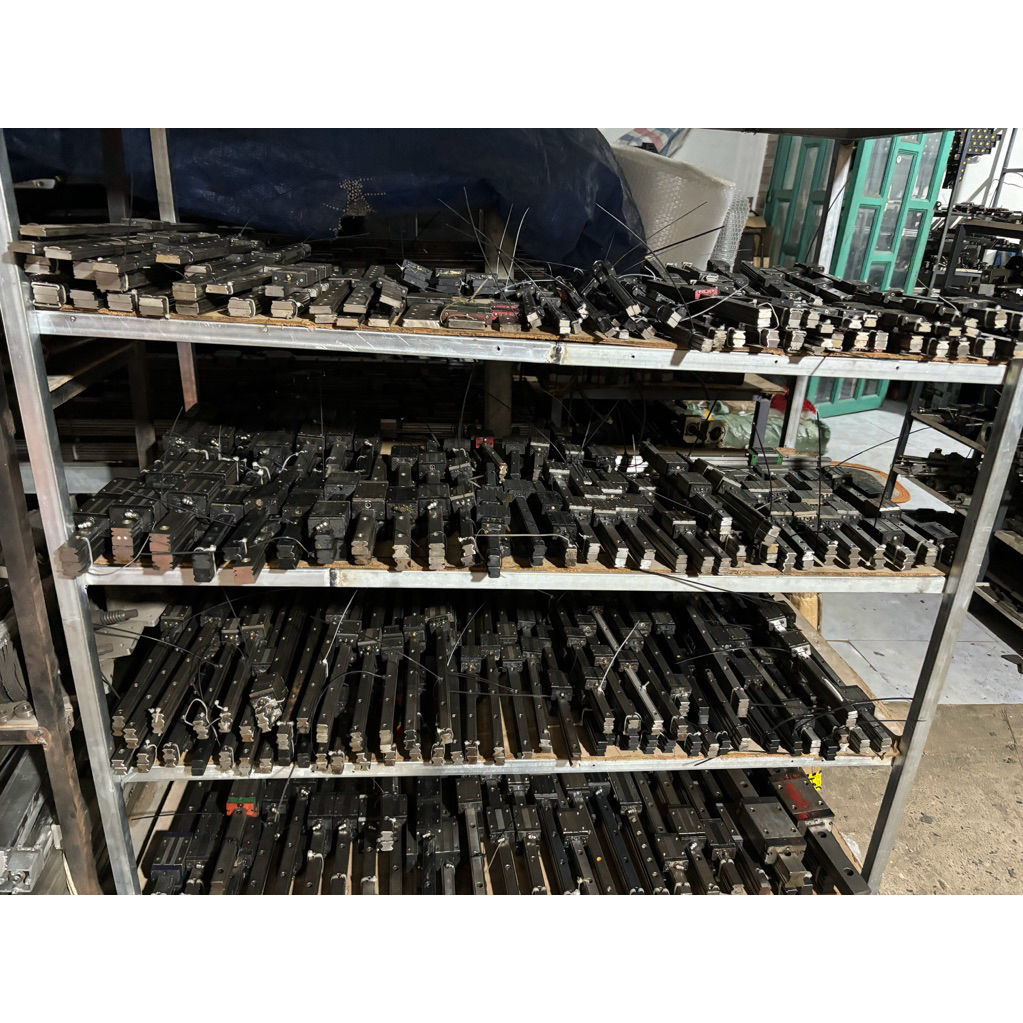 Ray vuông 15 kèm con trượt hàng cũ