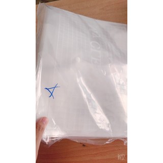 BÌA NÚT A4 ( XẤP 10 CÁI)