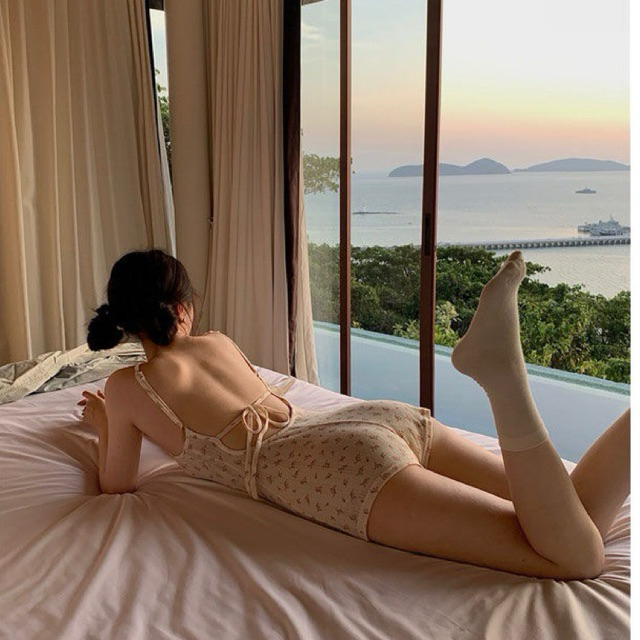 [Sẵn mút ngực] Jumpsuit hoa nhí hở lưng đi biển đi chơi chất thun cotton dày dặn mềm mịn co giãn mẫu hót