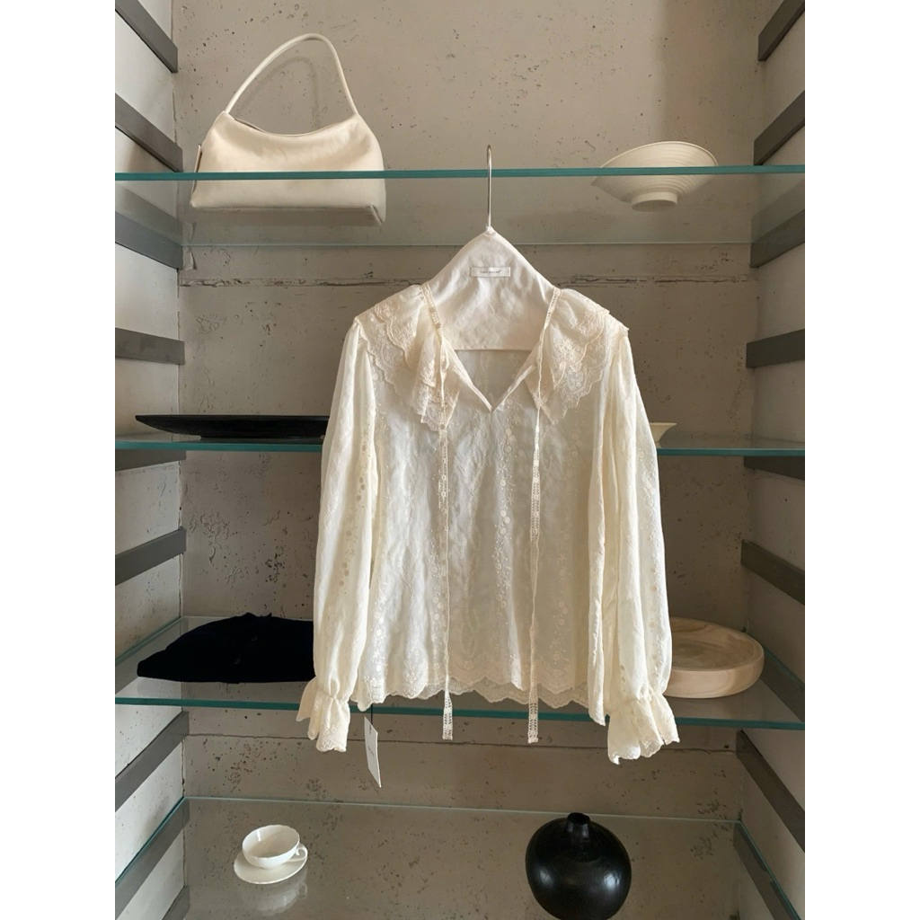 PETBYCHANG - Sơ mi voan ren thêu hoa I MISS, cổ bèo phong cách vintage Hàn Quốc | BigBuy360 - bigbuy360.vn