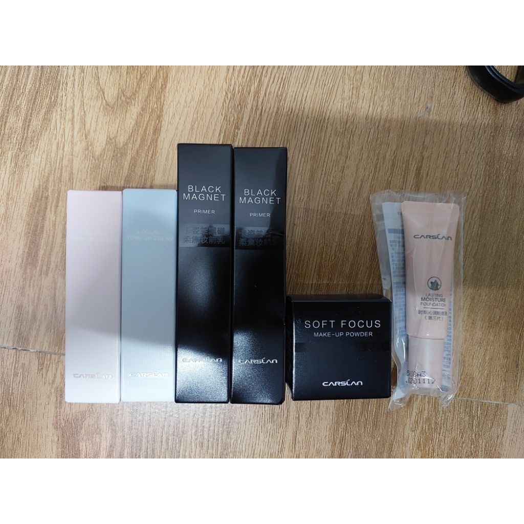 Minisize Cát Lờ makeup