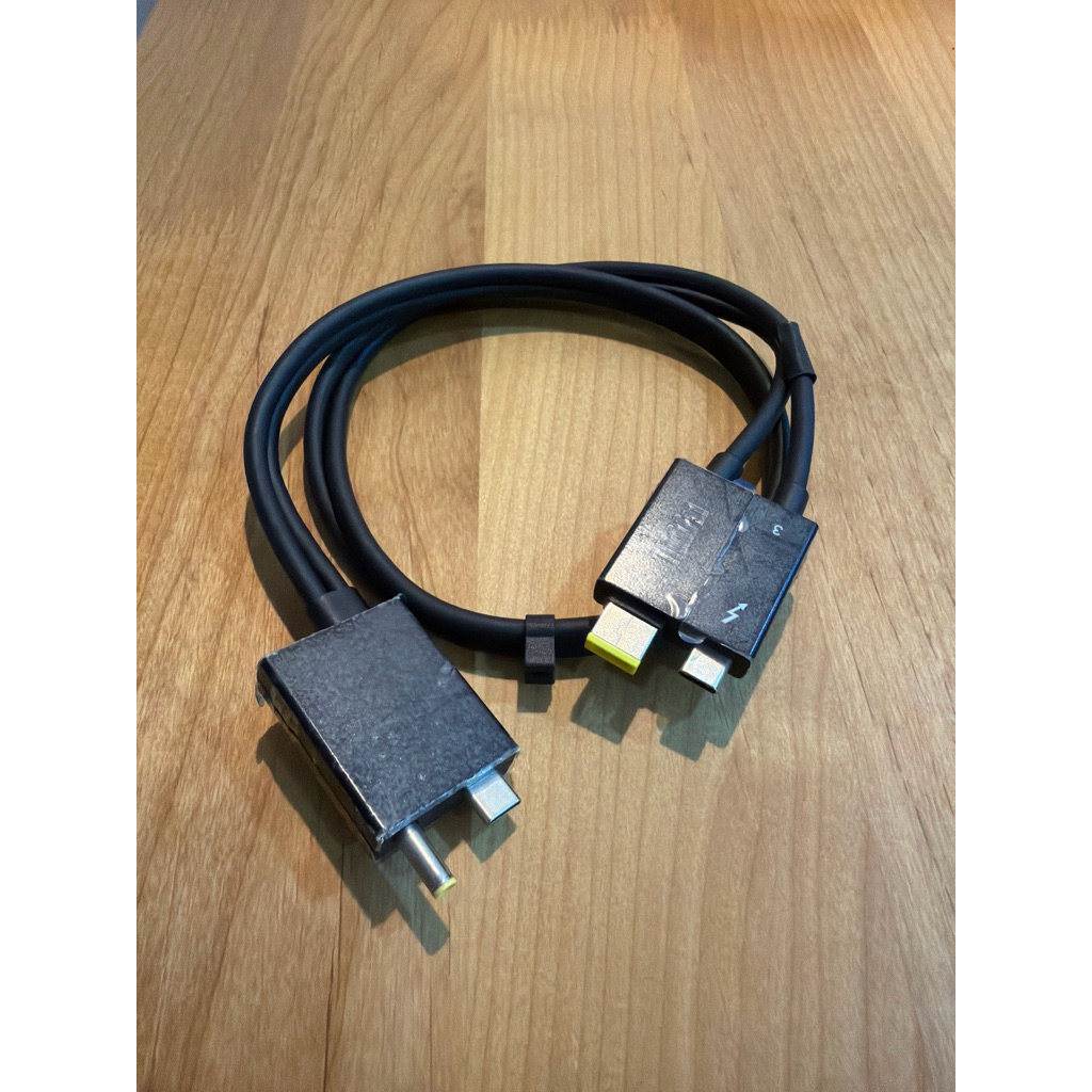 [Original] Cáp Thinkpad Thunderbolt cho Thunderbolt 3 Workstation Dock Gen 2 40AN 03X7540